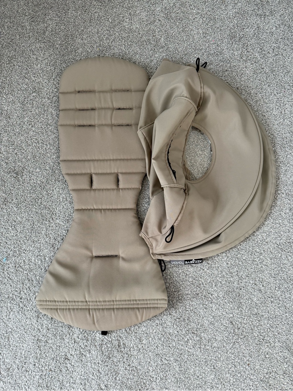 Yoyo² Infant Insert & Sun Canopy in Beige